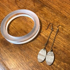 Eco-friendly jewelry